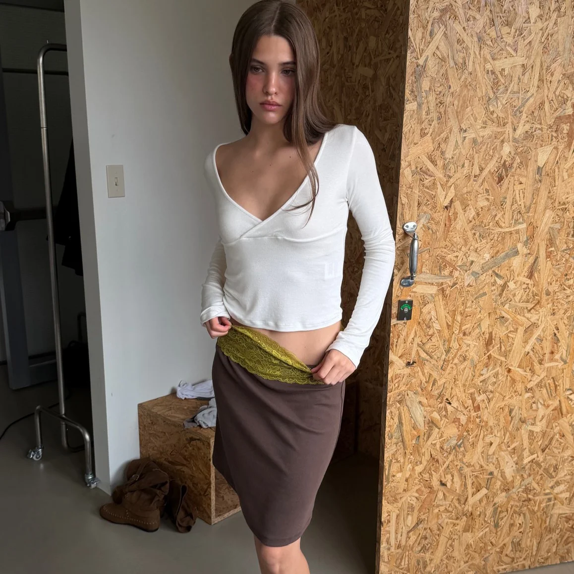 LACE WAIST SKIRT (OLIVE+BROWN)