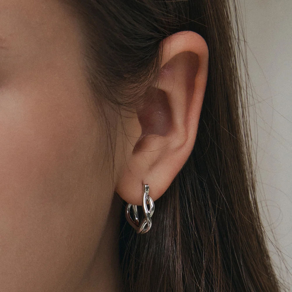Twisted Earring.eb.1749