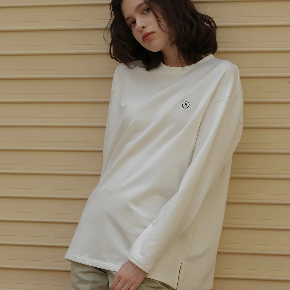 002 Basic logo long sleeve T-shirt