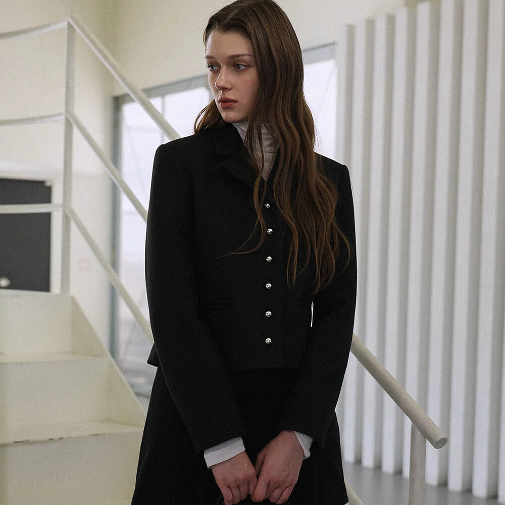 Button Point Wool Jacket