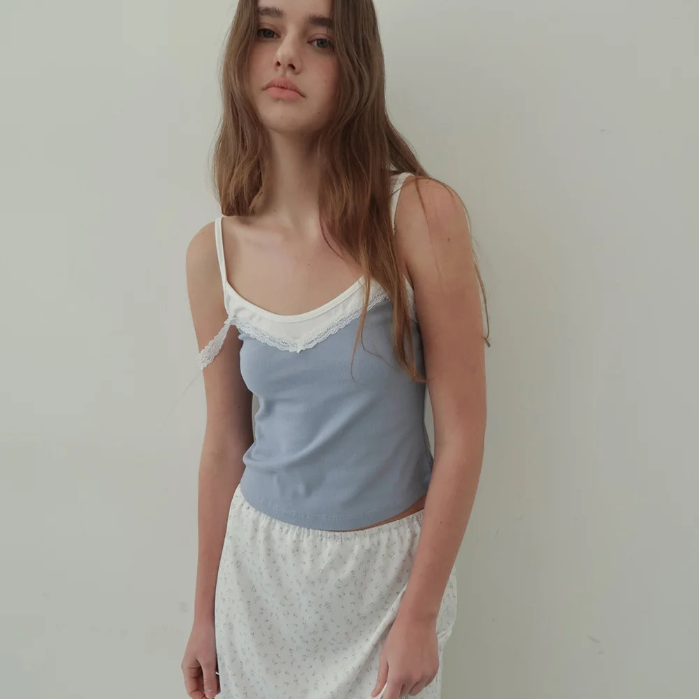 LAYERED LACE SLEEVELESS TOP (sky blue)