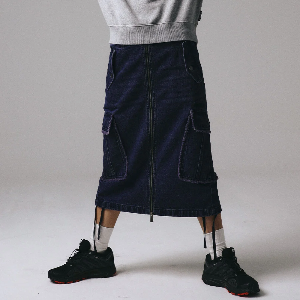 COLOR WASH POCKET DENIM SKIRT CHARCOAL