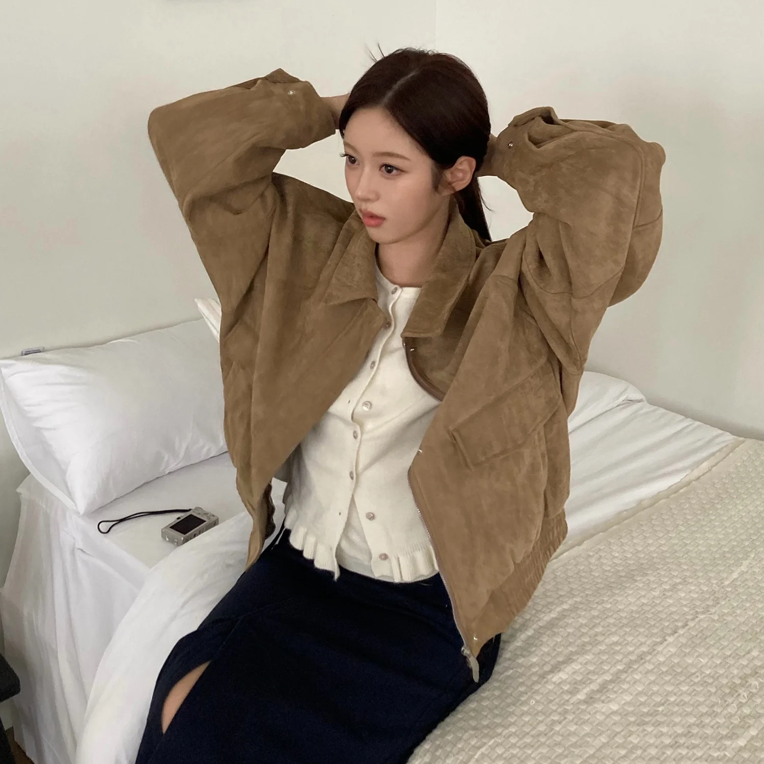 男友版 隱藏 鈕扣 皮革 短身外套_Suede Beige