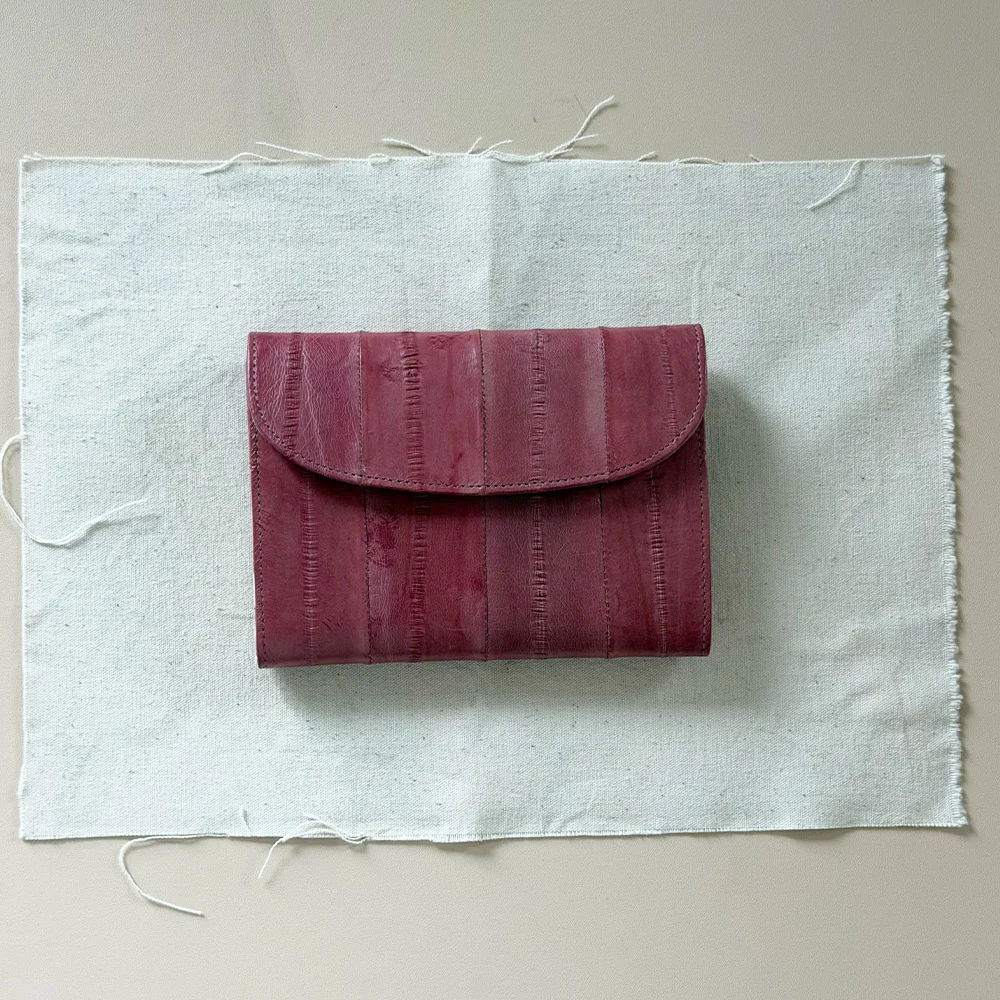 Travel Log Wallet (Dust Rose)