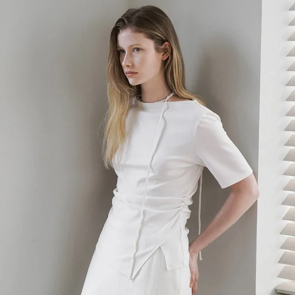 ASYMMETRY NECK STRING TEE (T-7049)