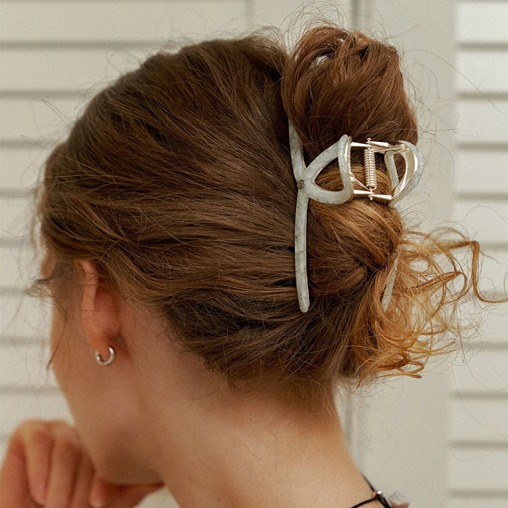 Twist metal point hair clip_cloud marble silver HC008