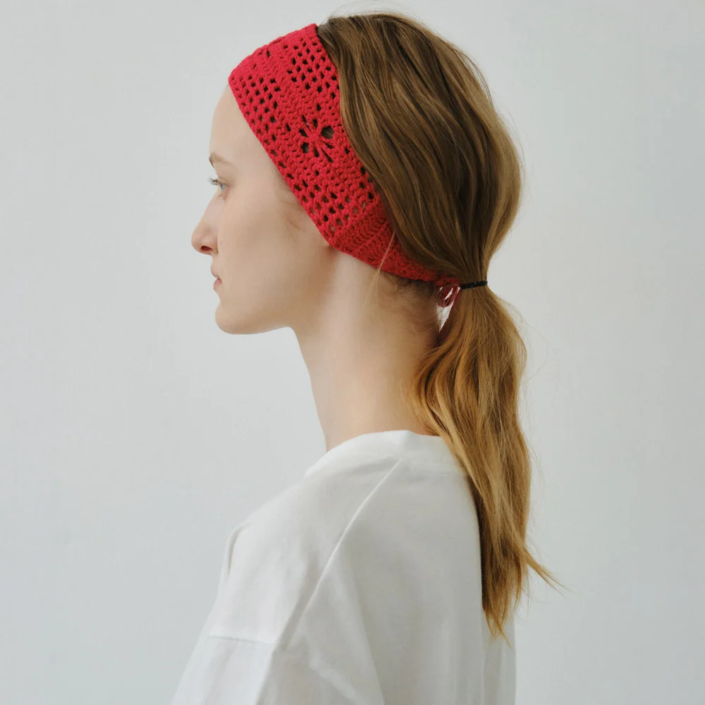 CROCHET HEADBAND / RED