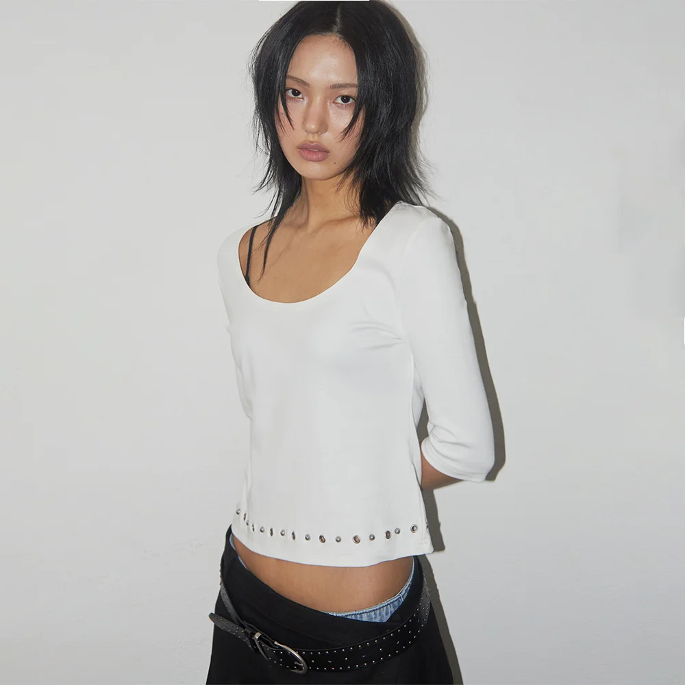 女裝 柔軟 基本款 船 U領 鉚釘 點綴 7分 衣袖 T恤 _4COLOR