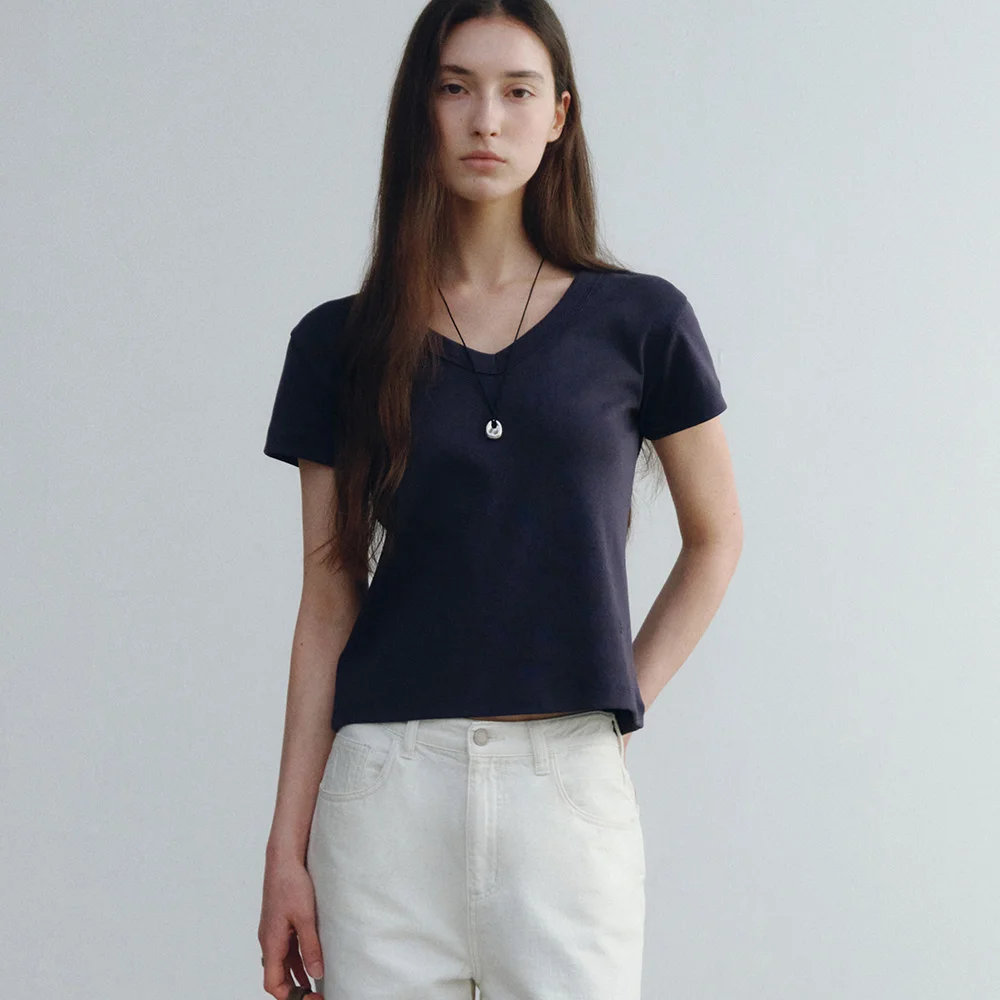 Fleu Cotton V-neck T-shirt (Navy)