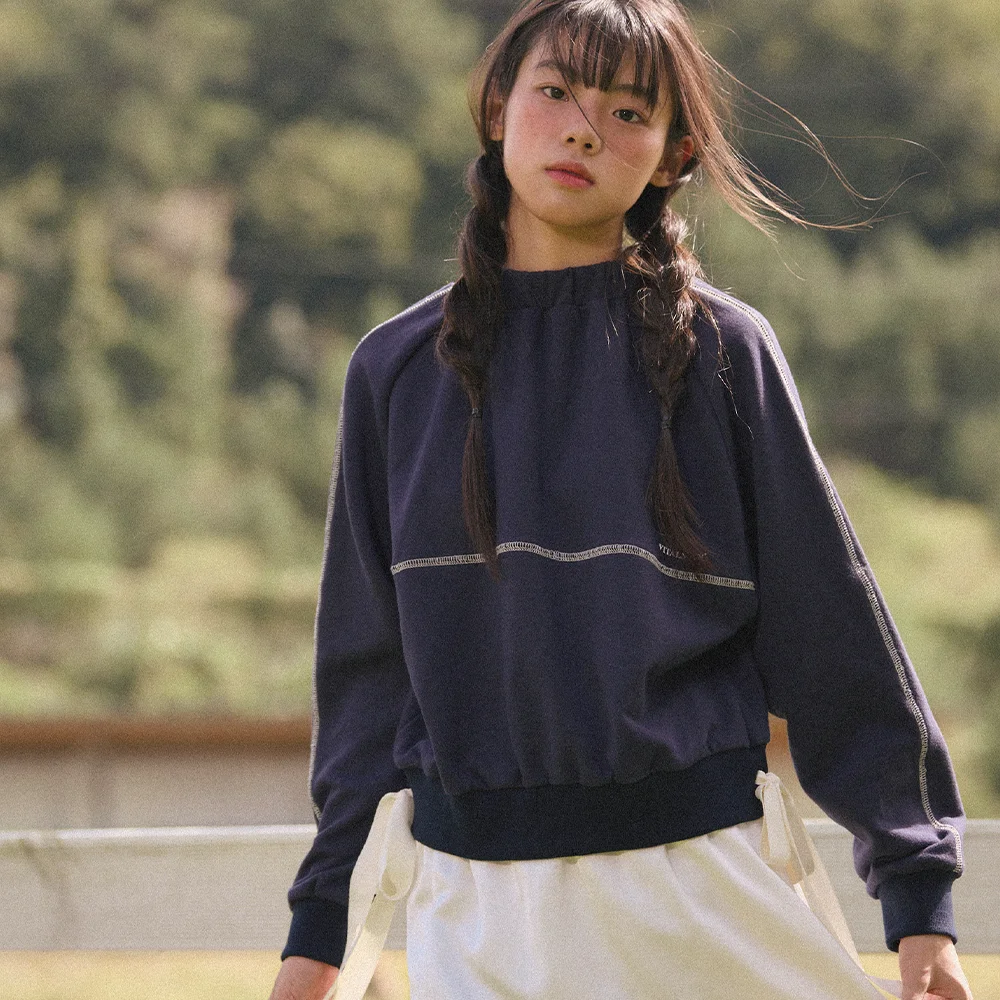Neck Banding Ribbon Sweatshirt