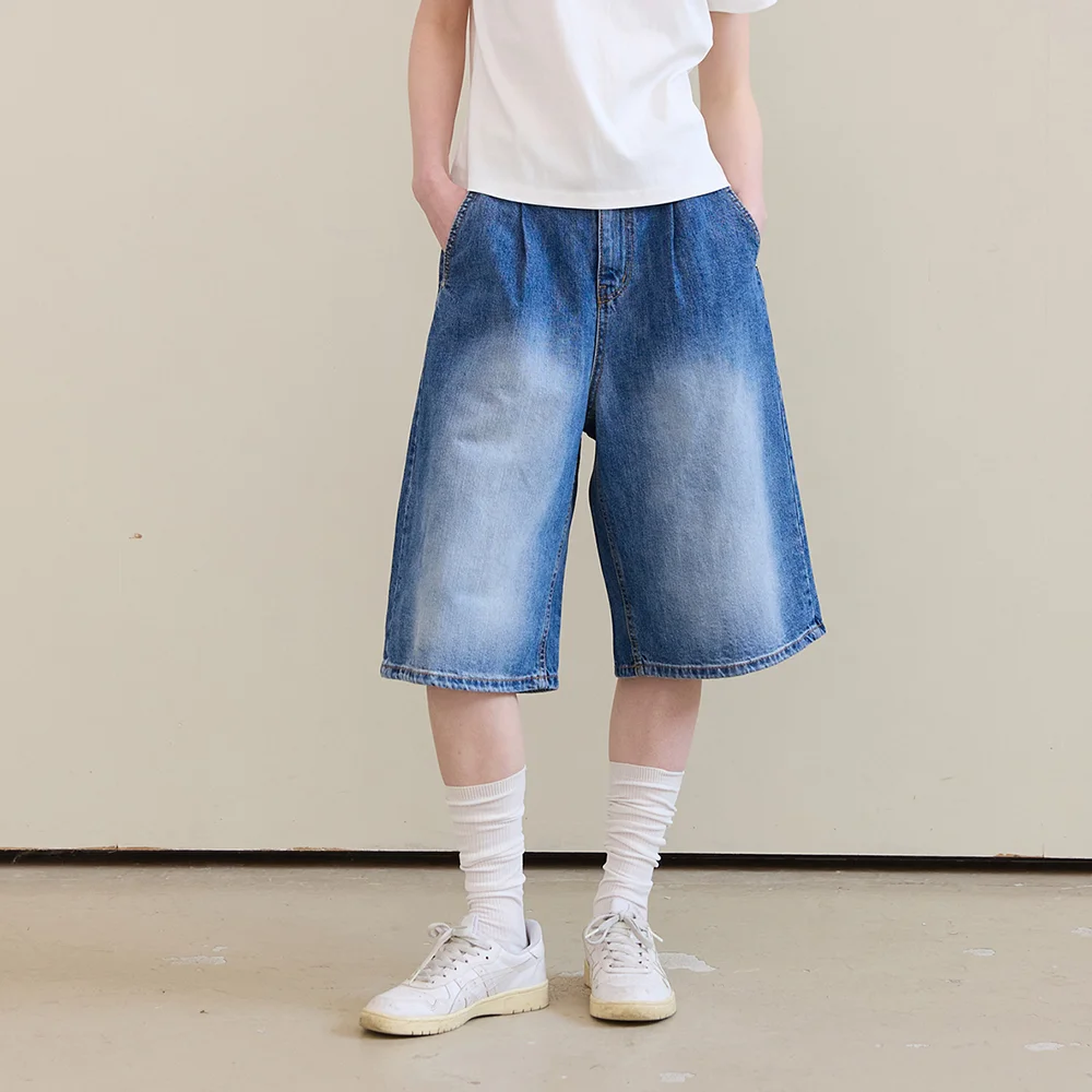 Pin Tuck Bermuda Denim Pants