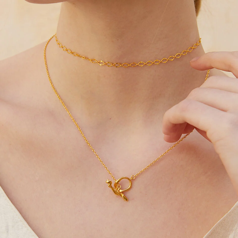 Vine togglebar necklace