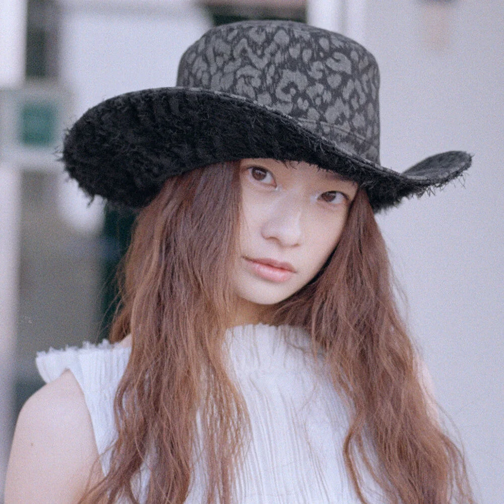LEOPARD FEDORA IN BLACK FRINGE