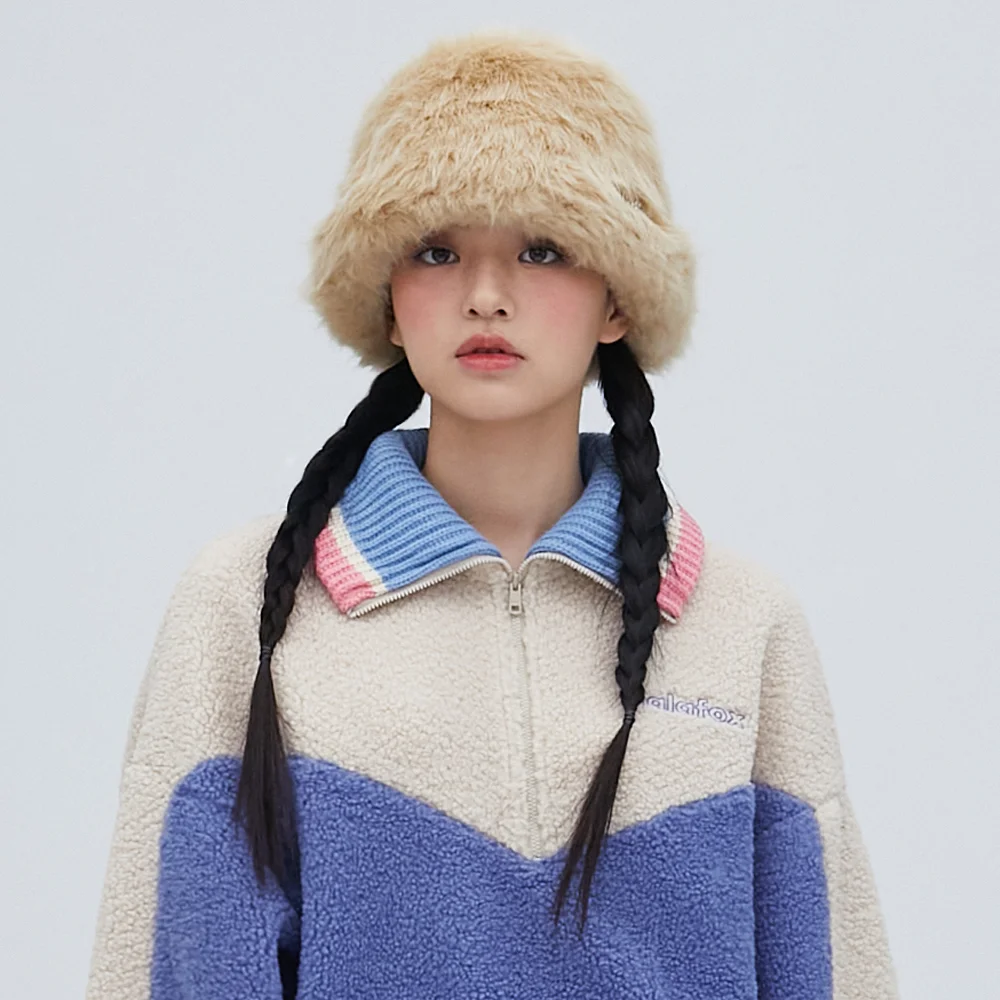 FURRY BUCKET HAT BEIGE BQ4AH001
