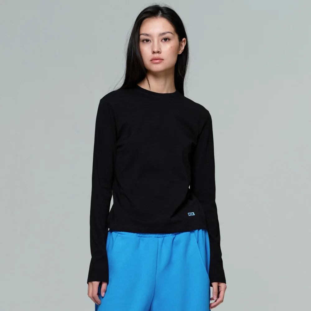 WOMEN ERA ESSENTIAL LS T - BLACK