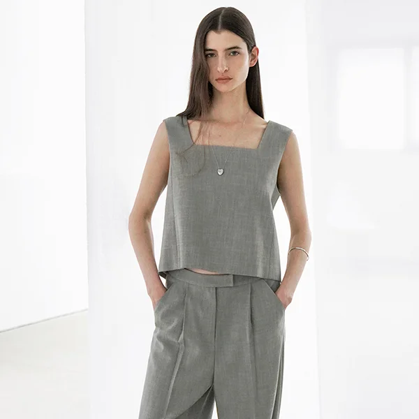 ROU SET-UP SQUARE NECK BLOUSE(BL-4329)_2Colors