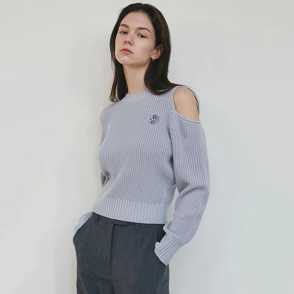 SIGNATURE CUT OUT CREW NECK KNIT_SKY BLUE