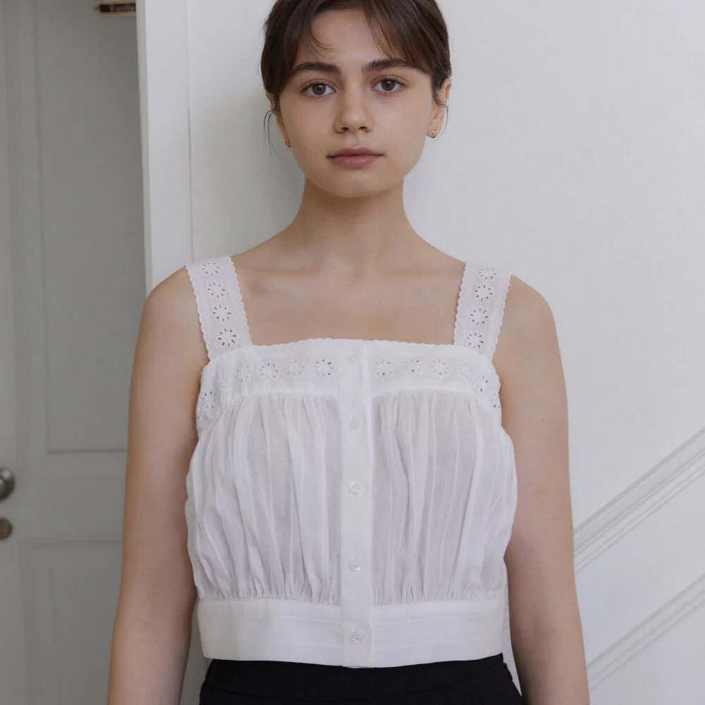 White Cotton Lace Cropped Top