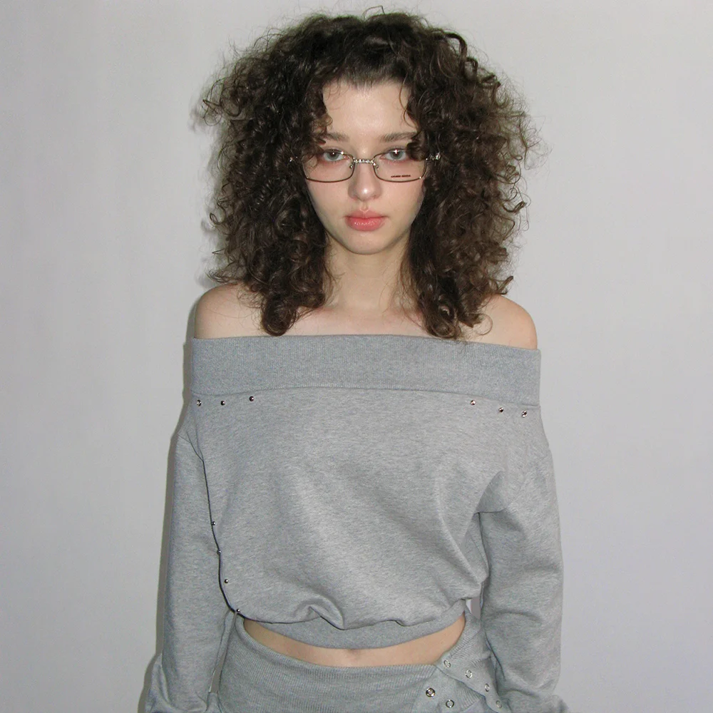 STUDDED OFF-SHOULDER SWEATSHIRT_MELANGE GREY