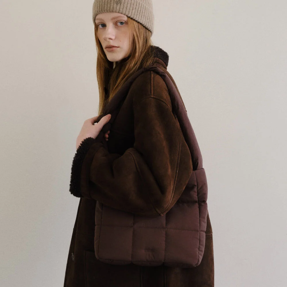 Square padding shoulder bag Bread brown