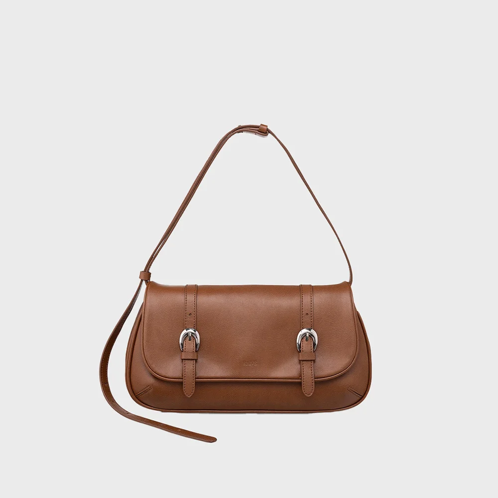 Remy in Tan UA4AB056-BA
