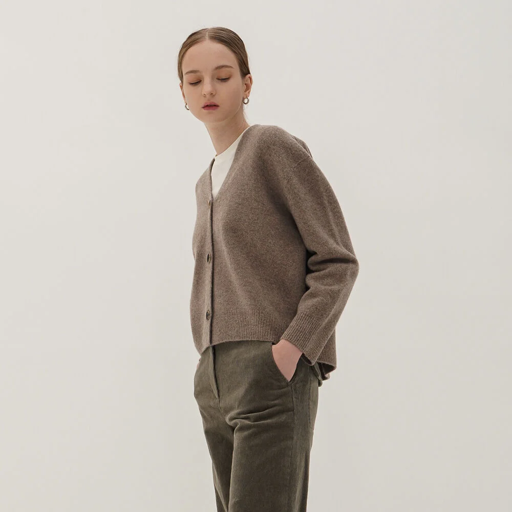 Cropped Knit Cardigan_D.Beige