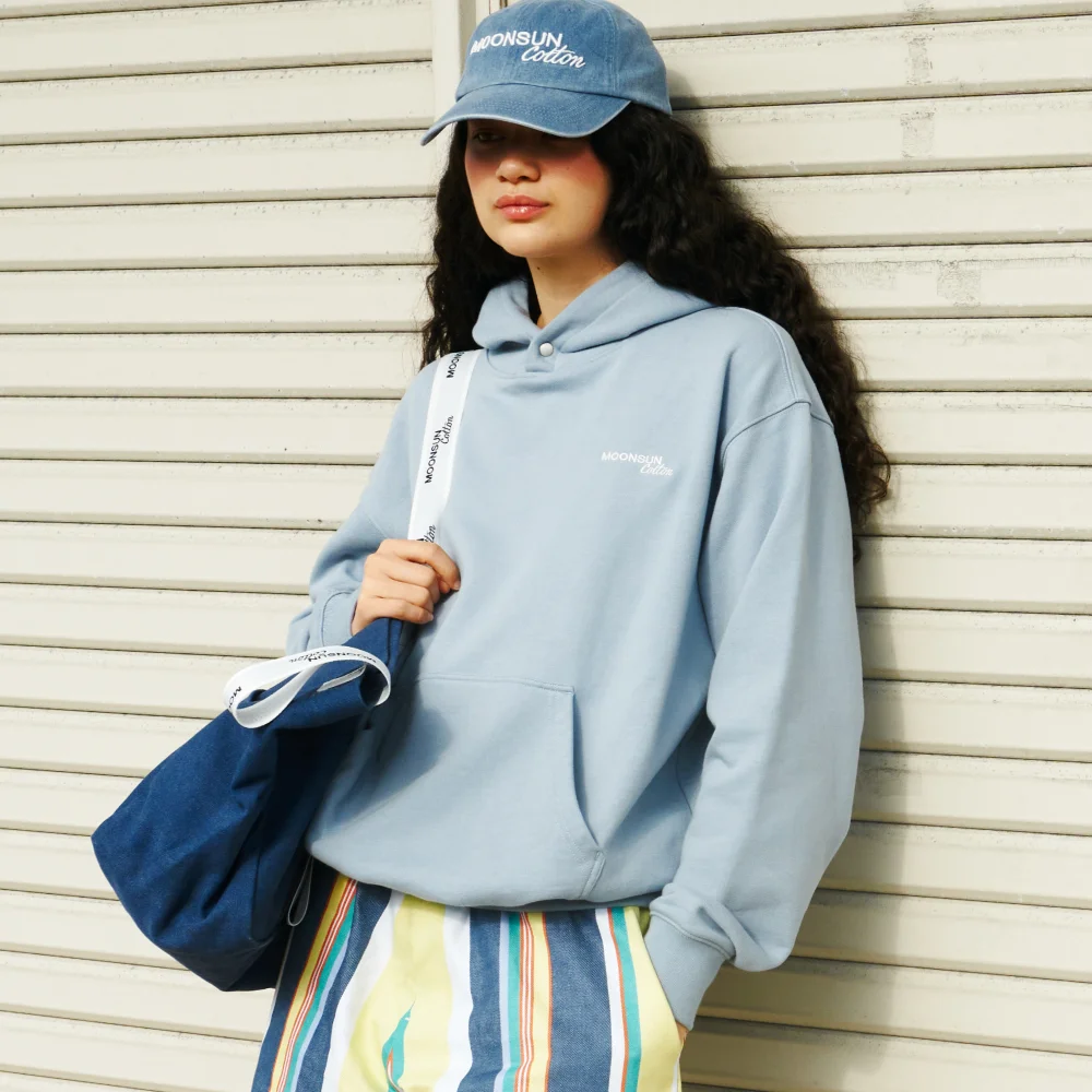 M.C UNISEX, Logo Basic Hoodie / SKY BLUE