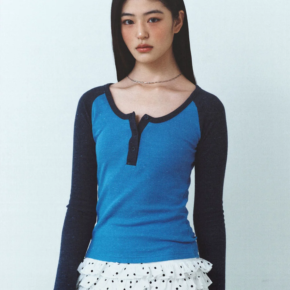 Reglan Henly Neck Long Sleeve Sky Blue