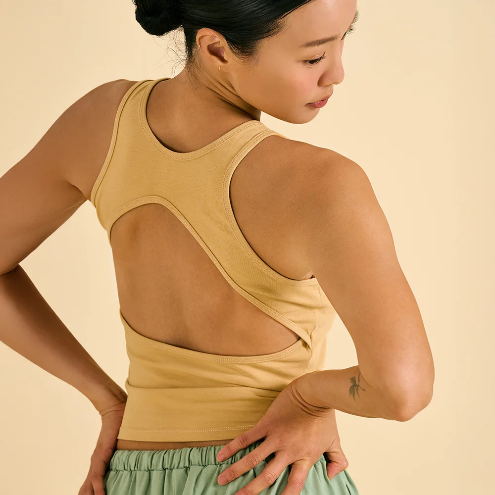 Danda triangle point top (Honeybutter)