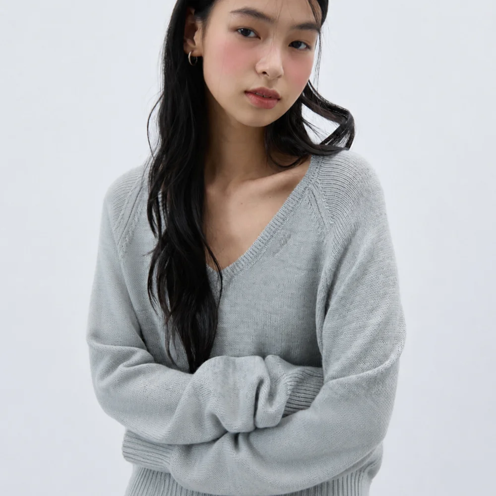 Plain V-neck Wool Knit Melange grey