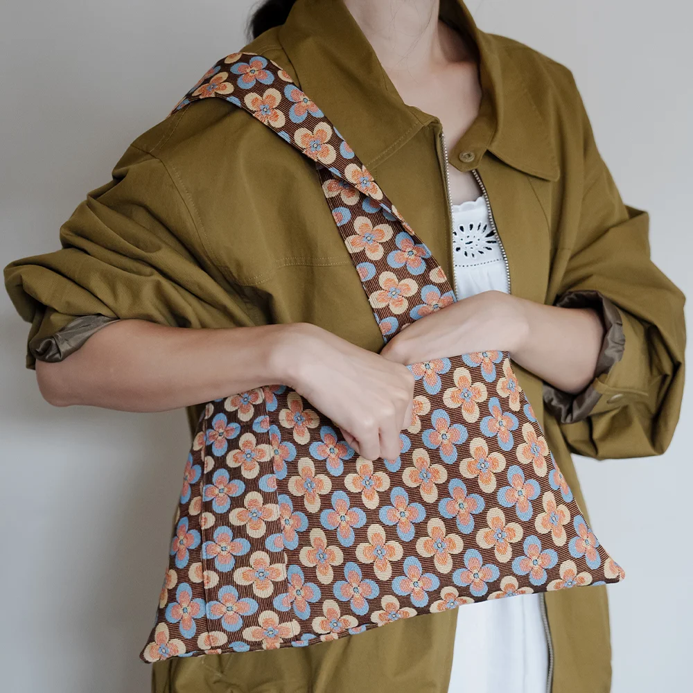 audrey bag _ apricot