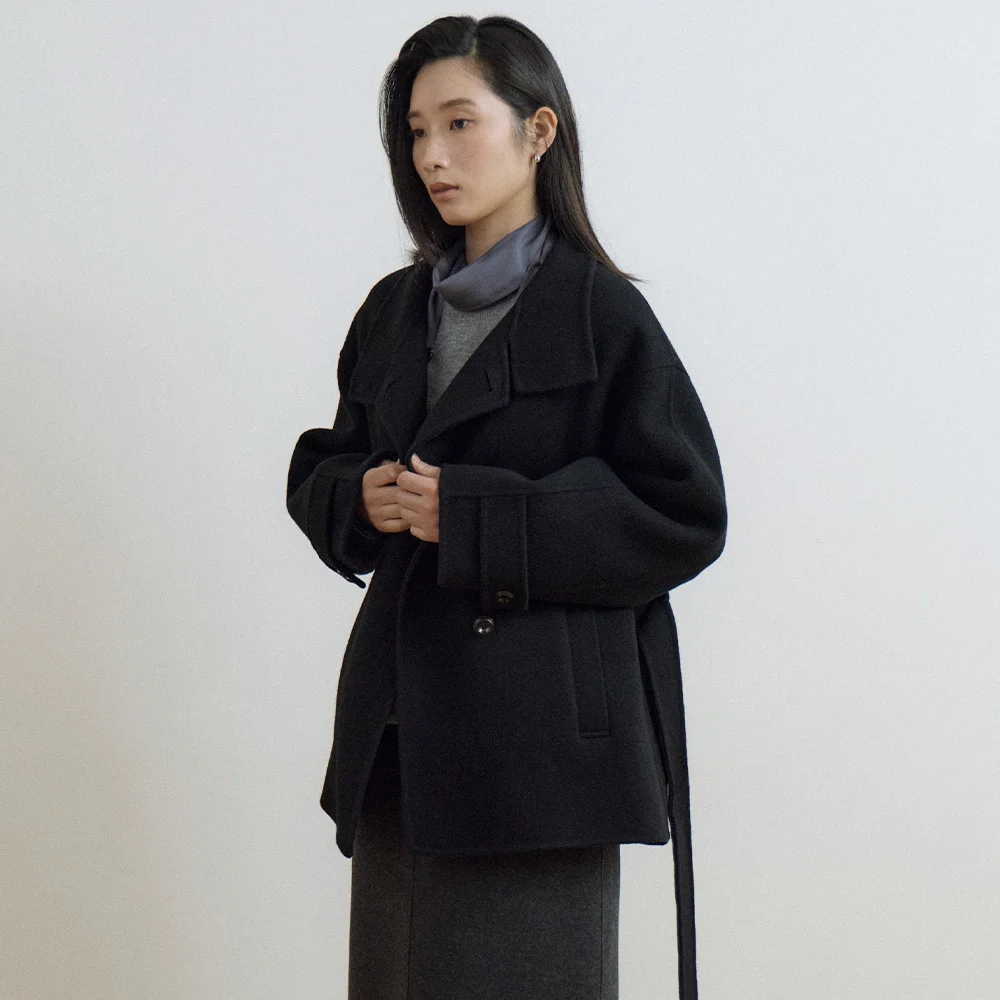 handmade high neck half coat-black