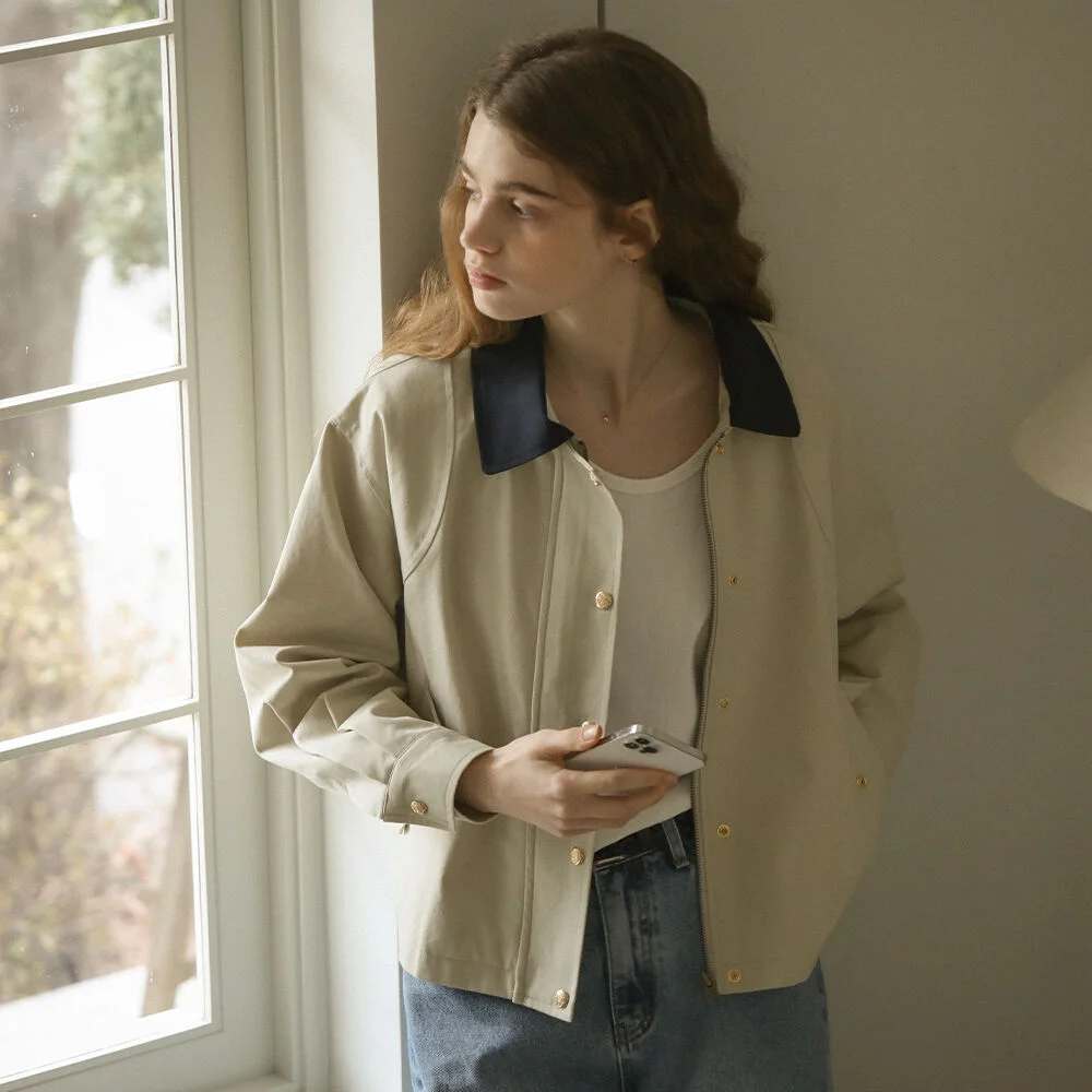 Danna coloring collar gold button jumper_Beige