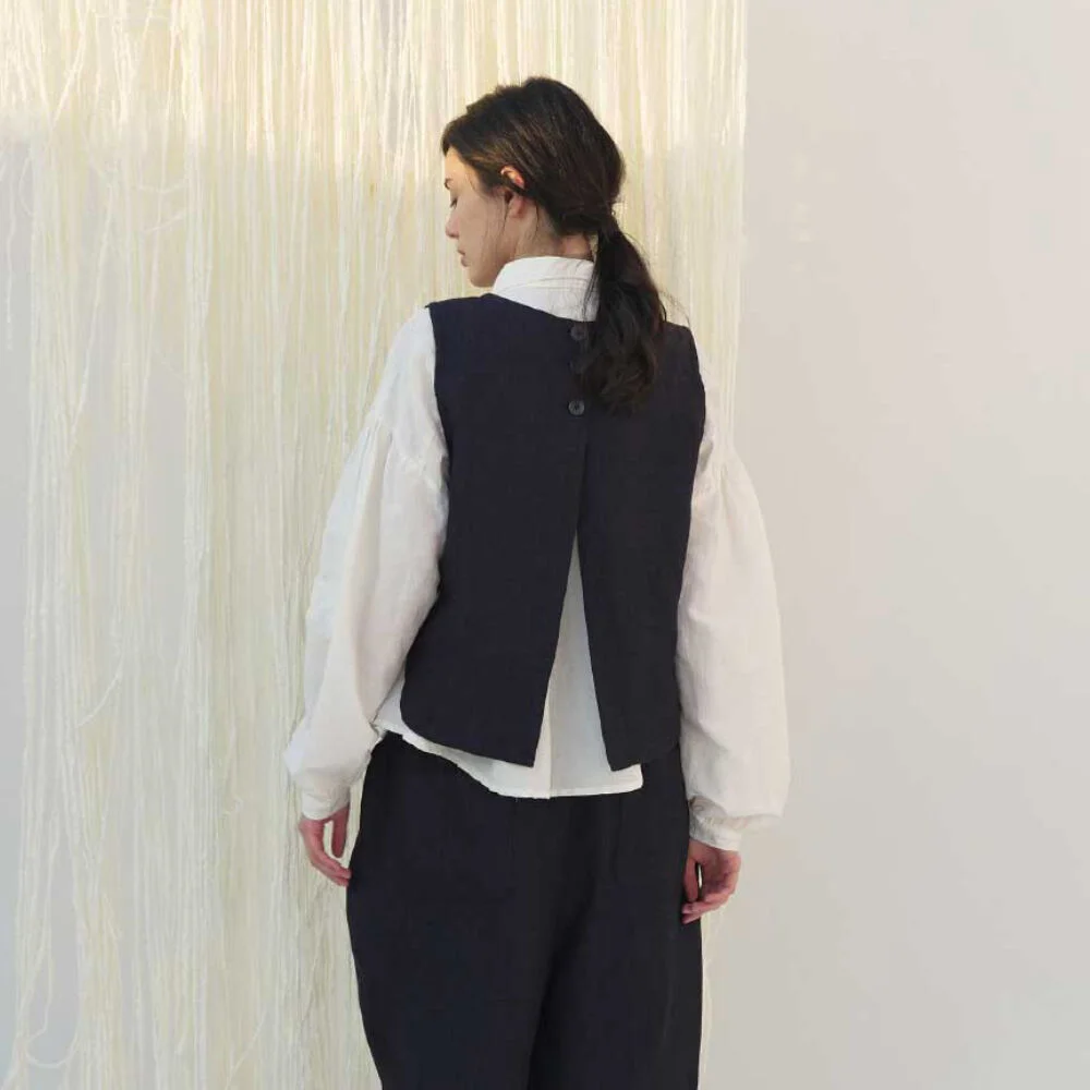 Breeze Linen Vest