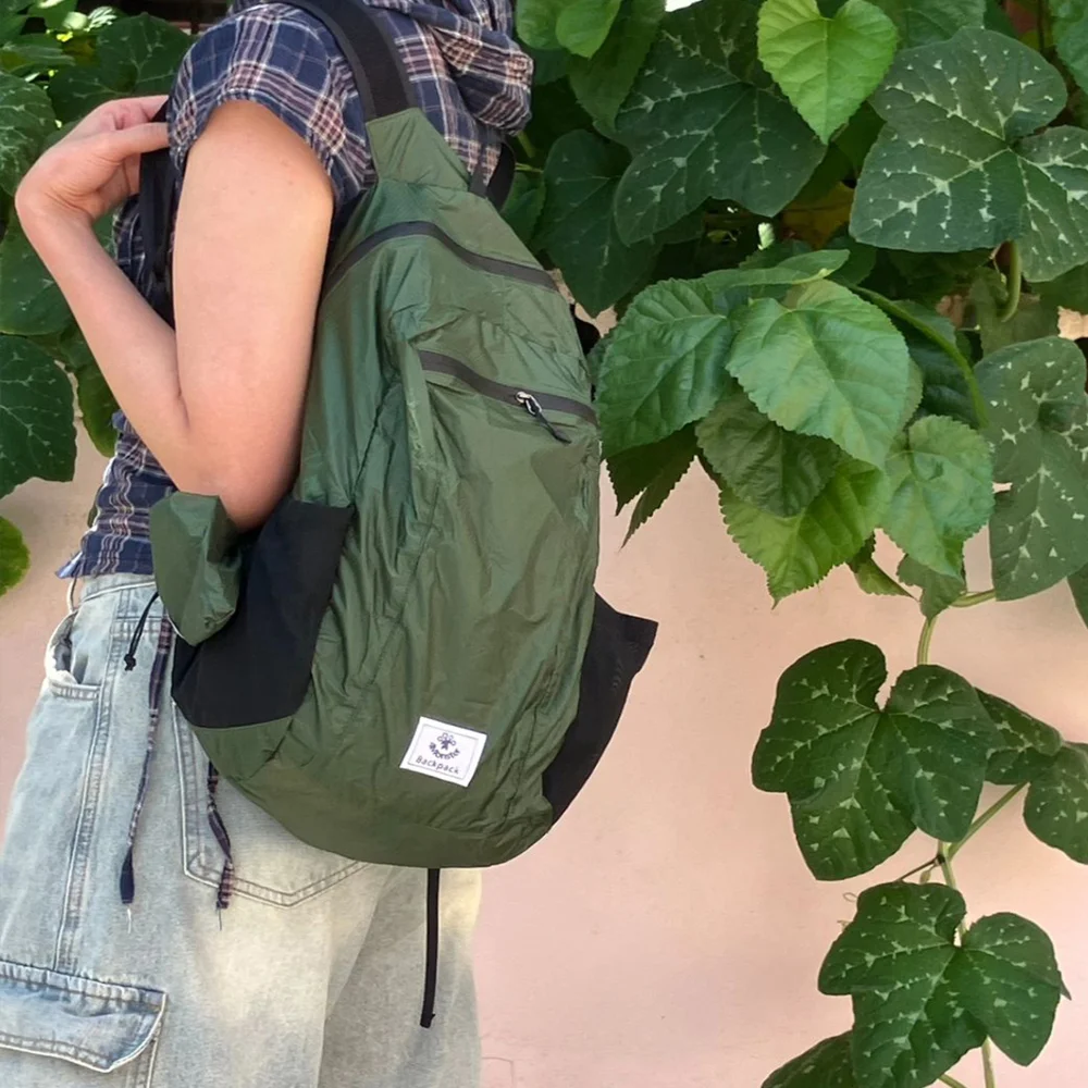 超輕量 Compact 口袋 翻摺 背包 日常 休閒 袋 24L - 獵人綠
