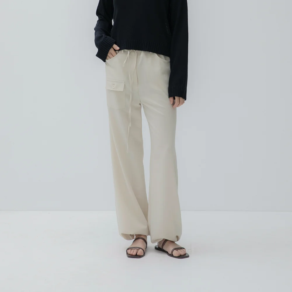 String pocket slacks (light beige)