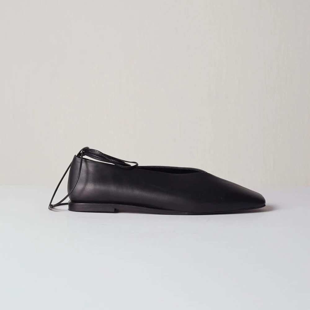 Emma Flat Leather Black