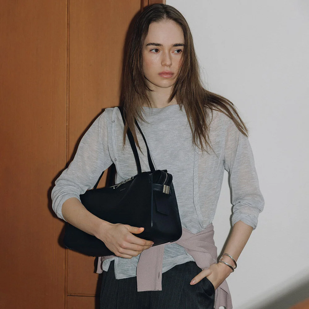 Lineaire Shoulder Medium FA6SB367-FH