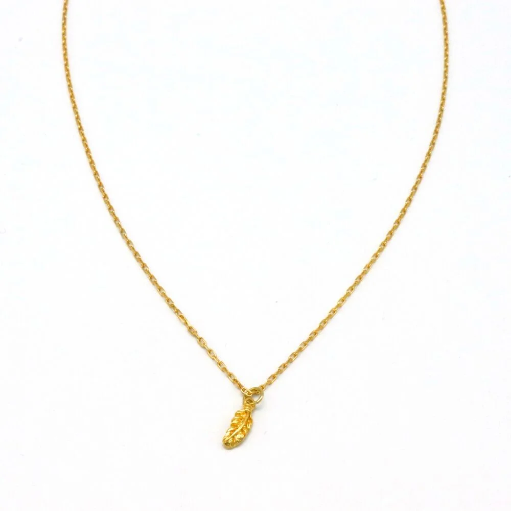 Tiny leaf pendant point Necklace 樹葉 吊飾 金色 鏈條 頸鏈
