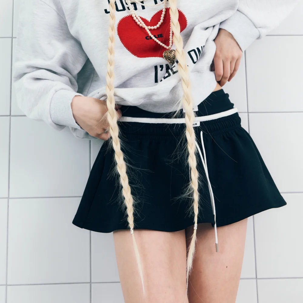 SHORT FLARE SKIRT-PANTS BLACK