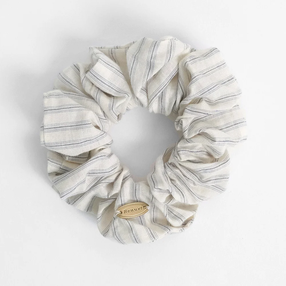 Dahlia Scrunchie_Stripe