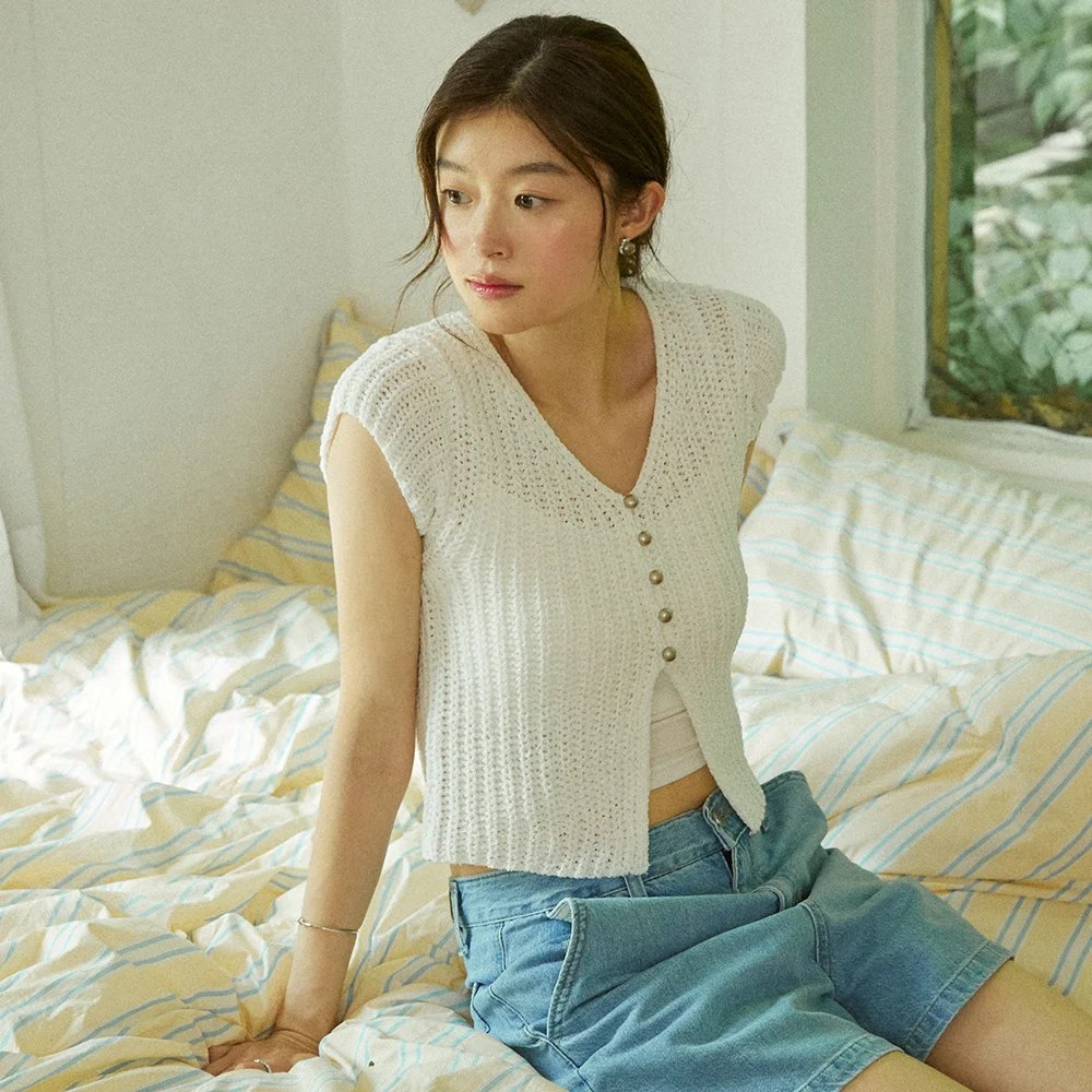 Matt button summer knit cardigan - white