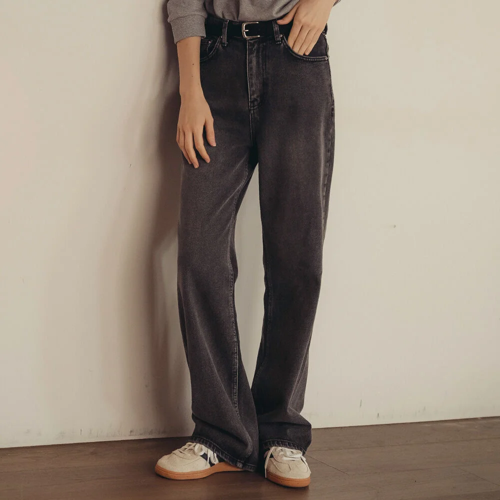 All brush washing denim pants_Vintage black