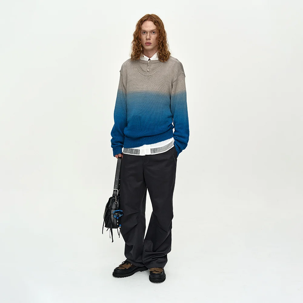 GRADIENT HENRY-NECK SWEATER atb1412m(BEIGE/BLUE)