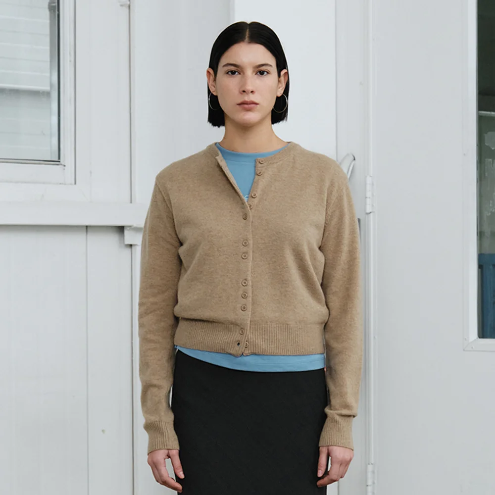 fine wool cardigan - sand
