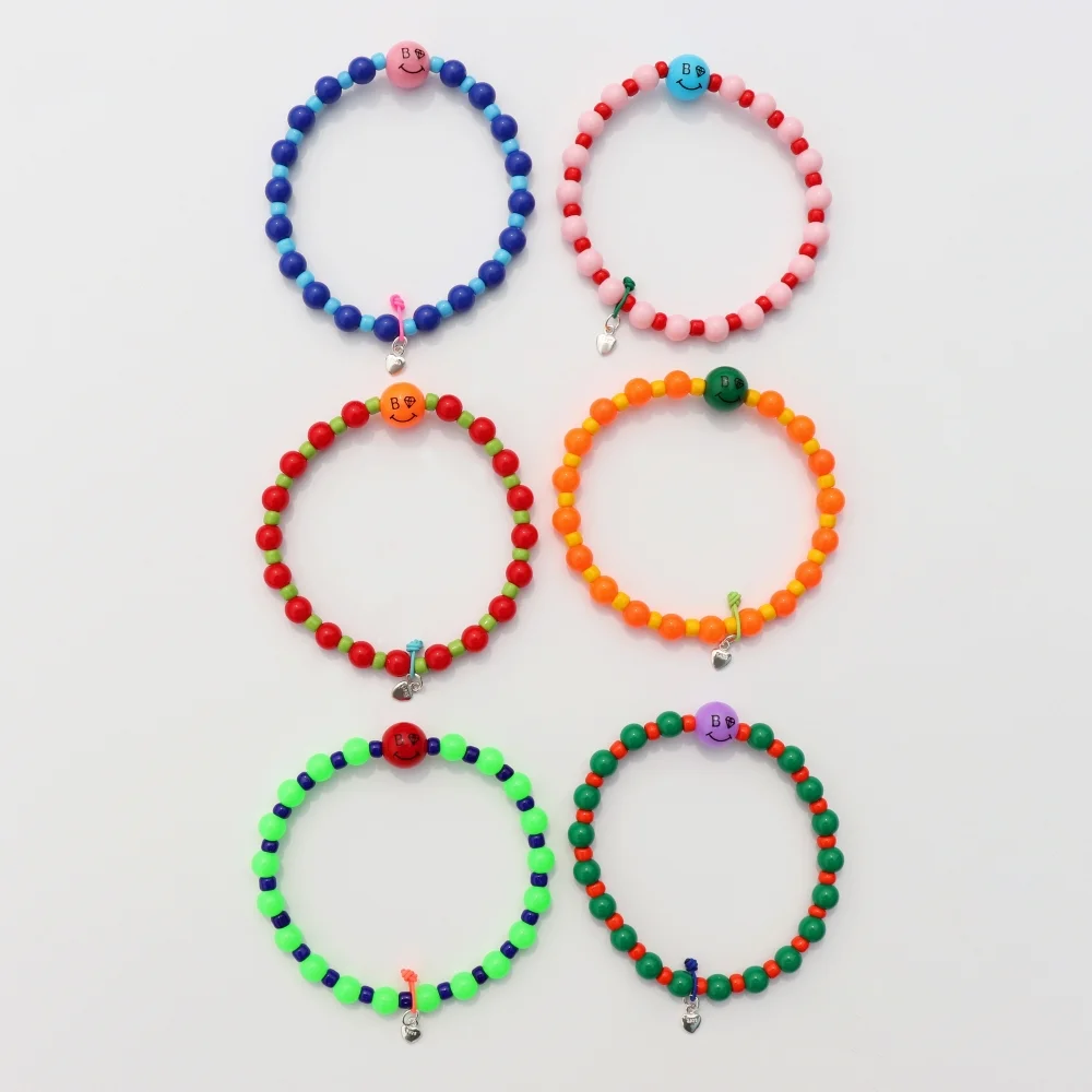 Kitsch color face smile ball Bracelet Kitsch 色 笑臉 吊飾 亞克力 BOL 串珠 手鏈