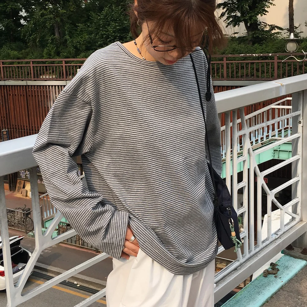 Pin Line 寬鬆版長袖上衣 - 灰色