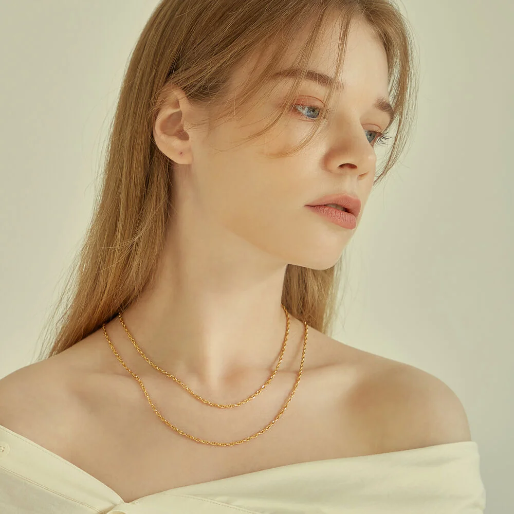 Lee Da-hae,Kim Hye-jun 著用 Simple Chain Shine Necklace