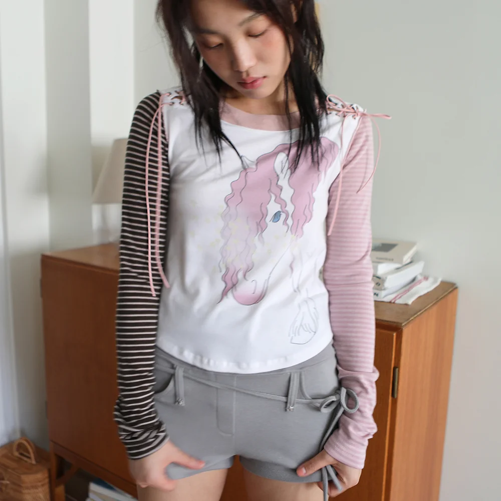 PONY PRINT SHOULDER LACE-UP TOP PINK