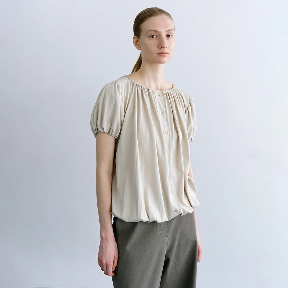 Daphne Volume Top in Light Beige